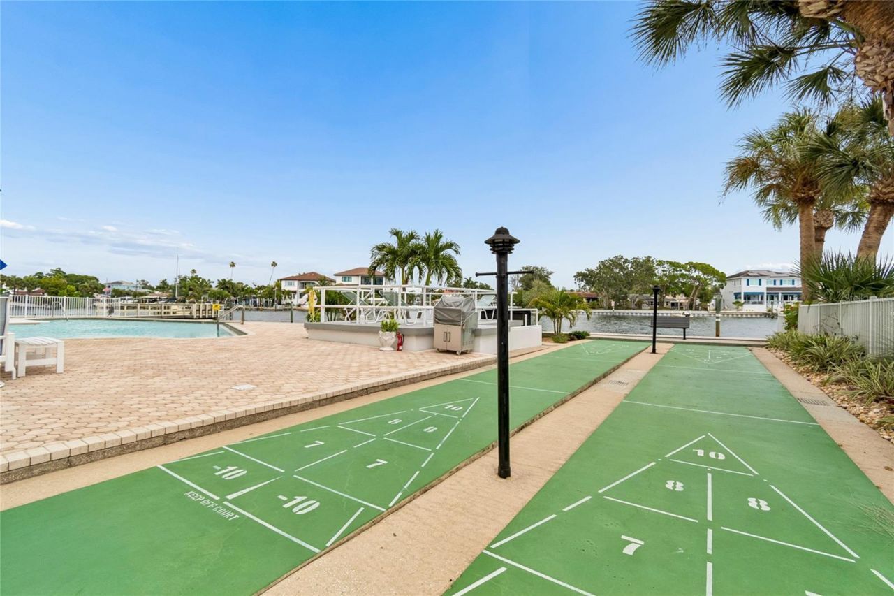 1365 N Snell Isle Boulevard Ne, Unit 2E, Saint Petersburg, FL 33704 Photo