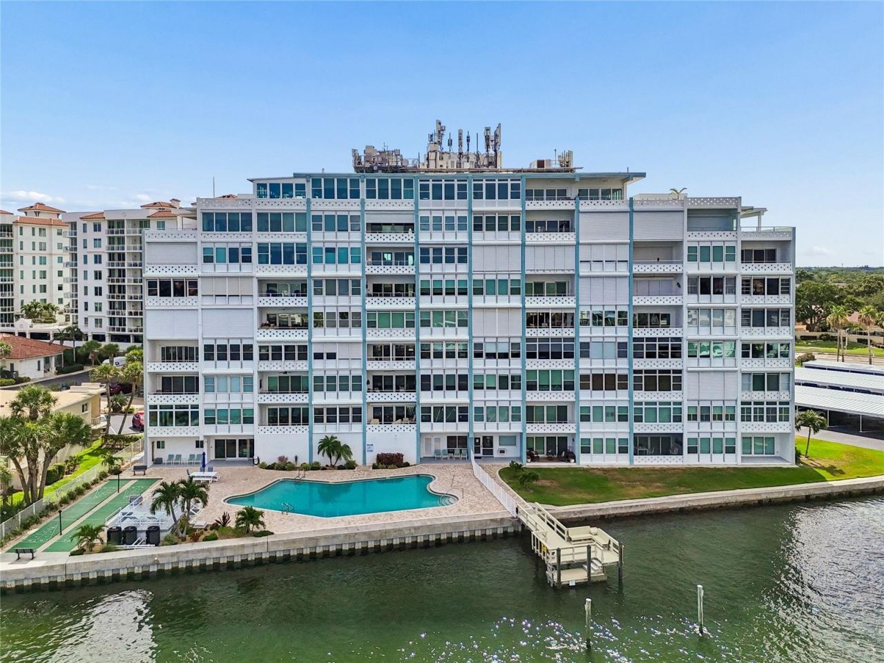 1365 N Snell Isle Boulevard Ne, Unit 2E, Saint Petersburg, FL 33704 Photo