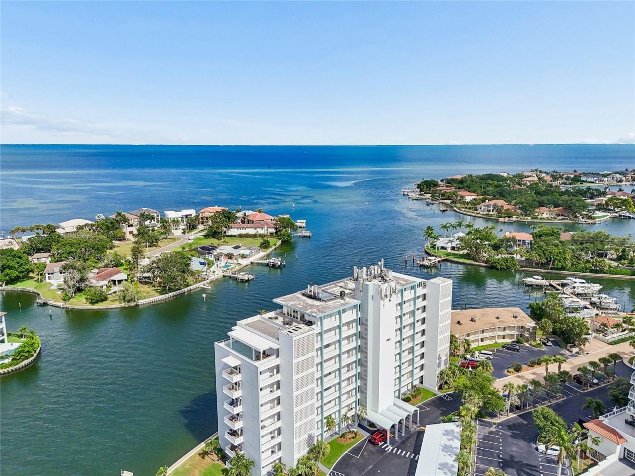 1365 N Snell Isle Boulevard Ne, Unit 2E, Saint Petersburg, FL 33704 Photo