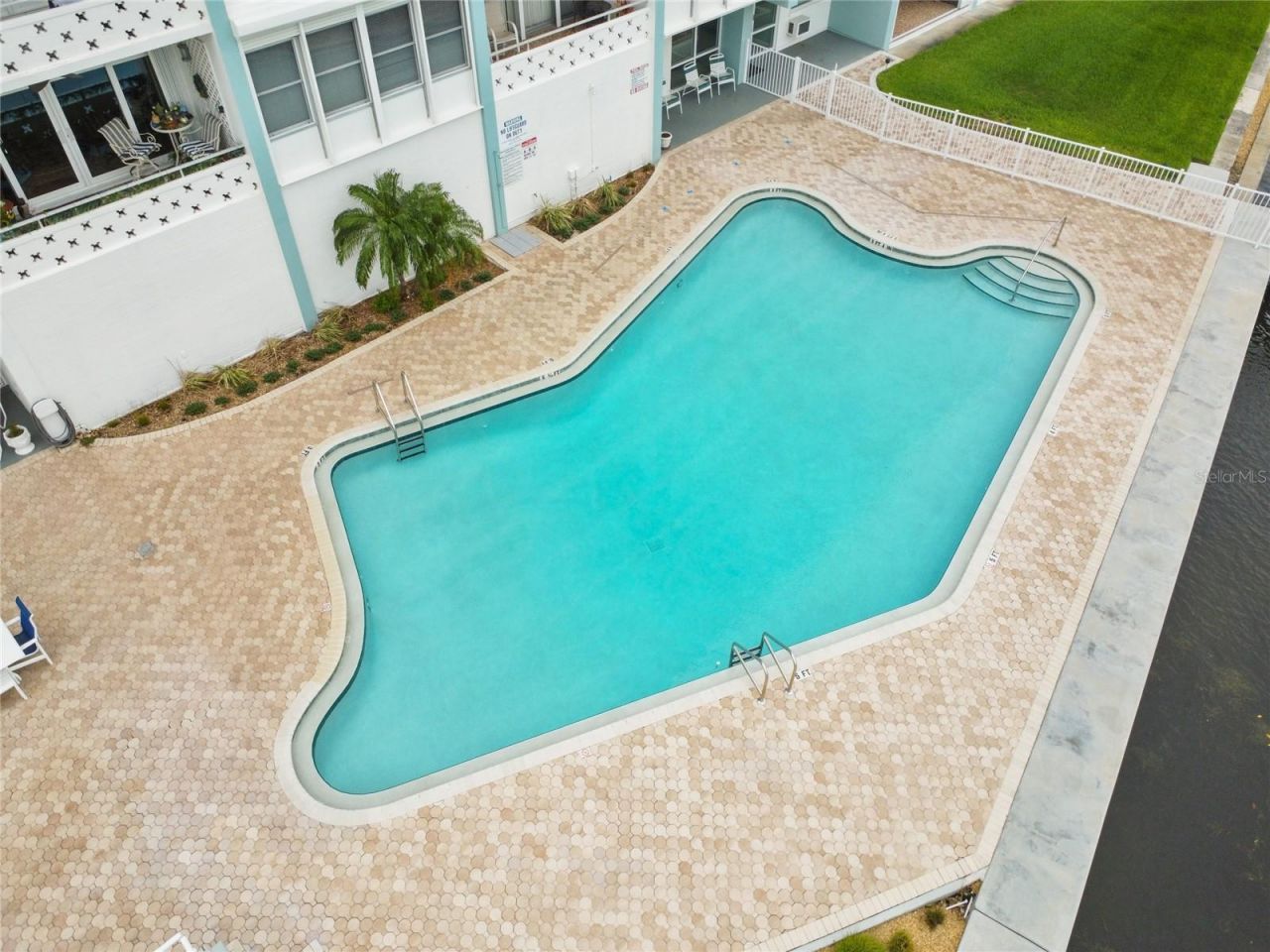 1365 N Snell Isle Boulevard Ne, Unit 2E, Saint Petersburg, FL 33704 Photo