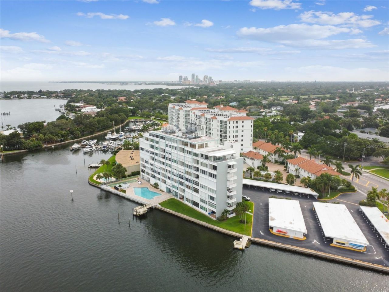 1365 N Snell Isle Boulevard Ne, Unit 2E, Saint Petersburg, FL 33704 Photo