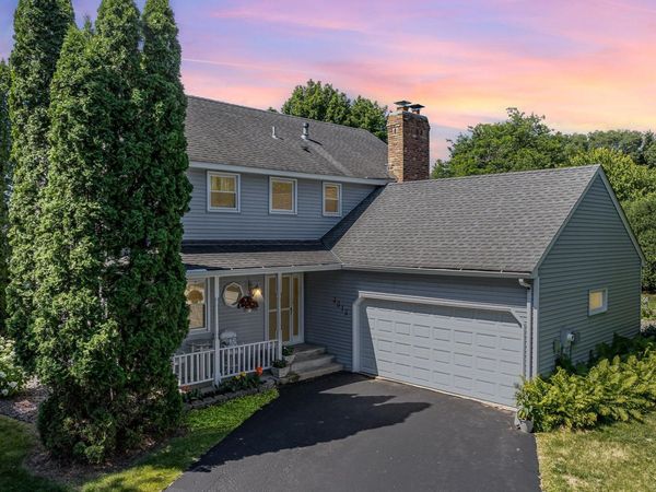 3013 Bluffs Drive , Mound, MN 55364