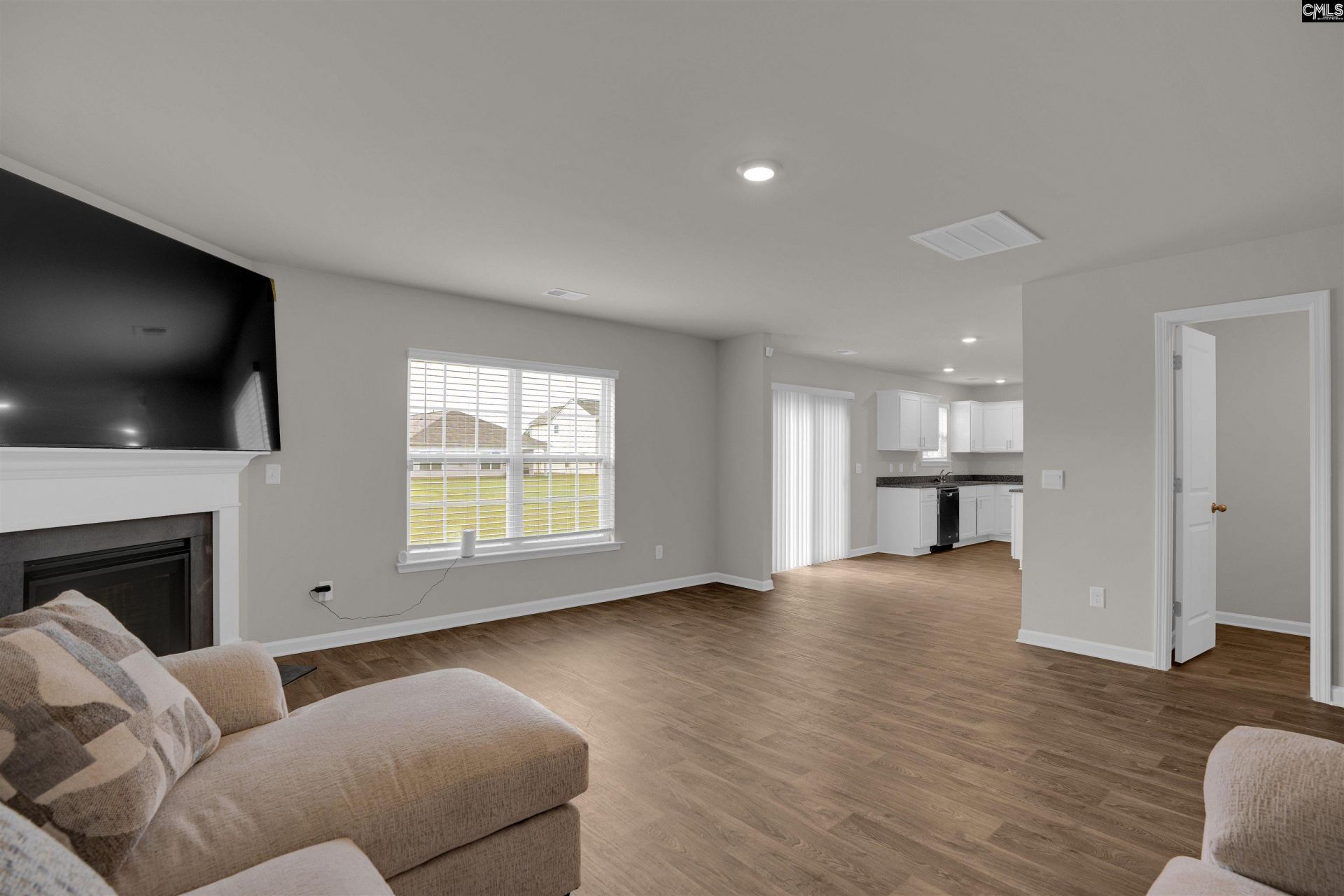 2416 Newberry Landing Circle Photo 10