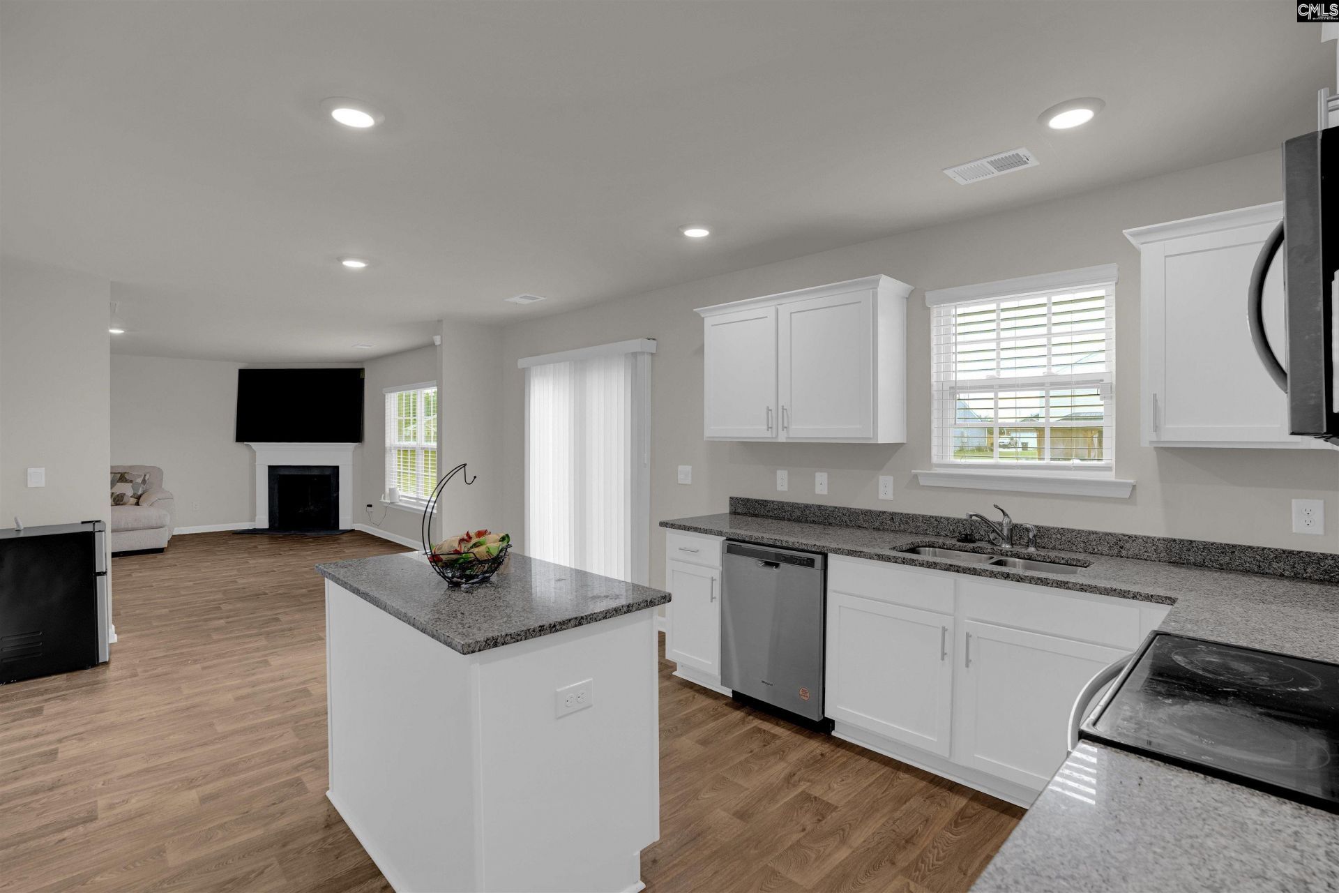 2416 Newberry Landing Circle Photo 14