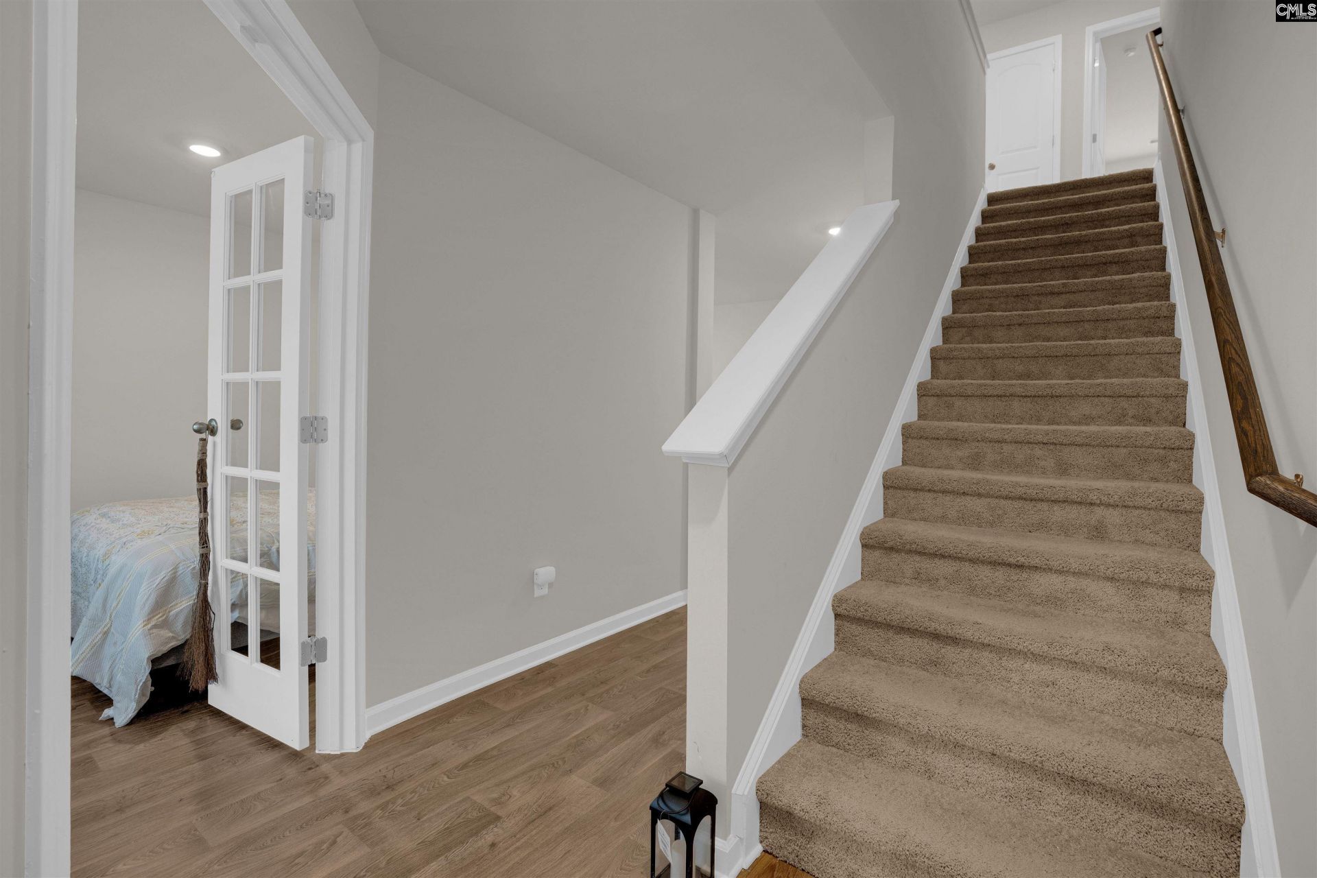 2416 Newberry Landing Circle Photo 4