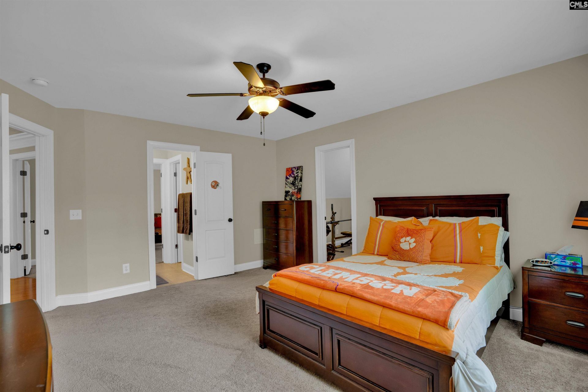 213 Belfry Court Photo 37