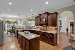 213 Belfry Court photo 4