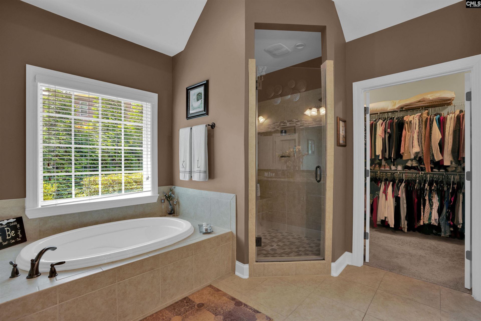 213 Belfry Court Photo 40