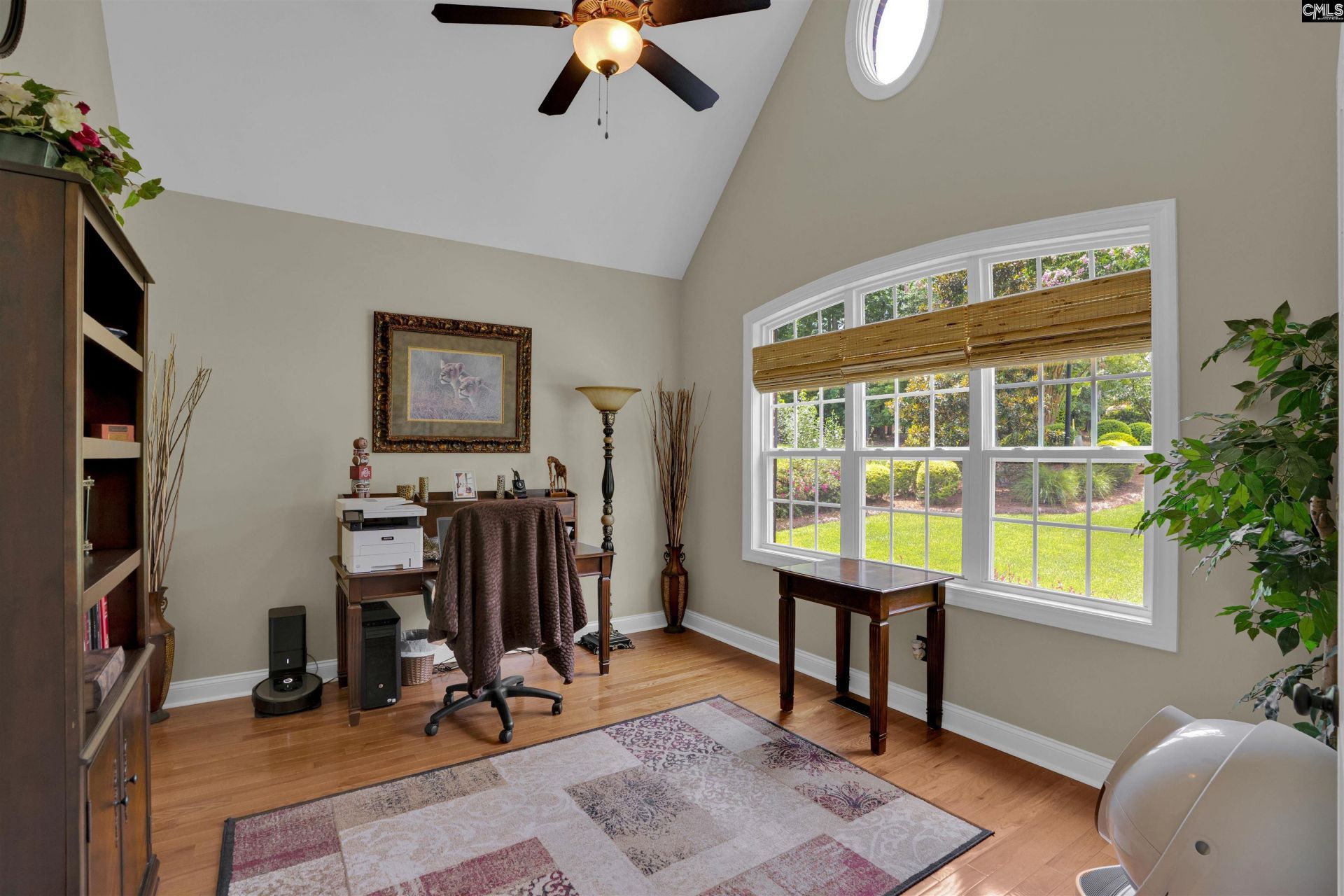213 Belfry Court Photo 9