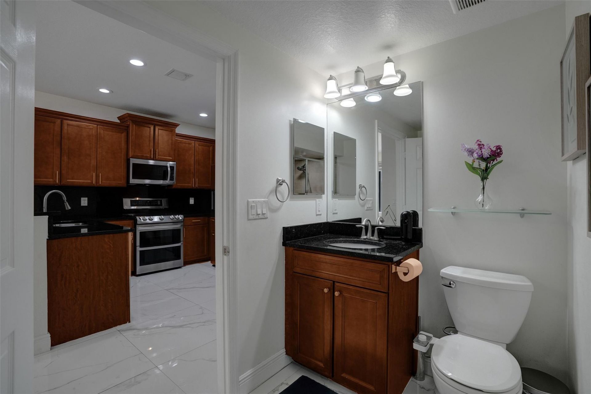 8768 NW 98th Avenue, Unit 8768, Doral, FL 33178 Photo