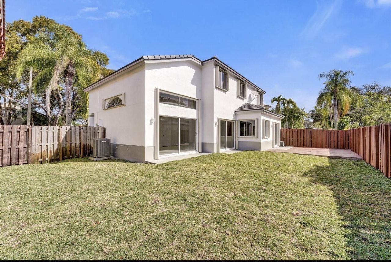 11208 Rhapsody Road, Hollywood, FL 33026 Photo