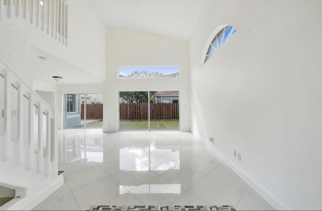 11208 Rhapsody Road, Hollywood, FL 33026 Photo