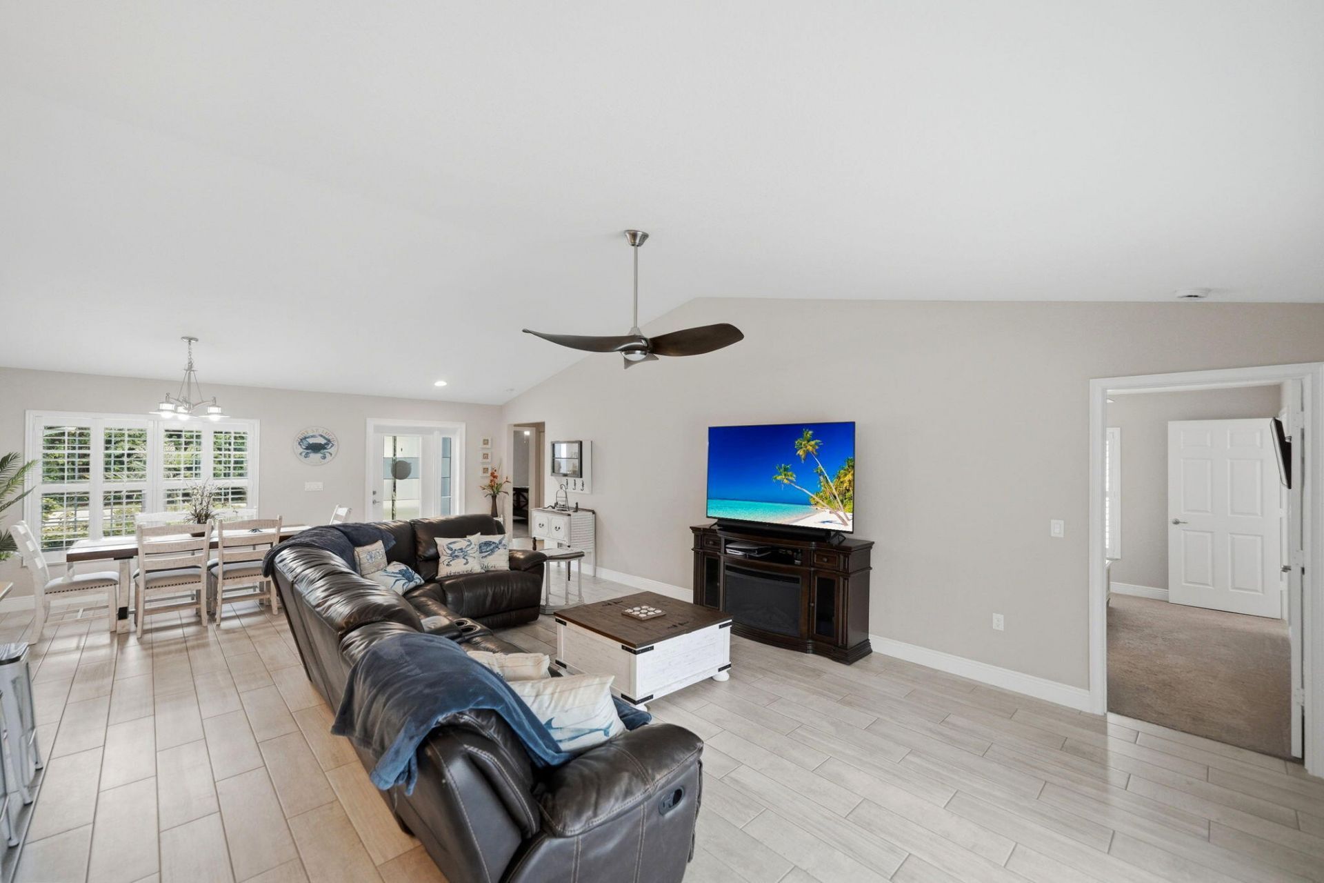 186 NE Dominican Terrace, Port Saint Lucie, FL 34983 Photo