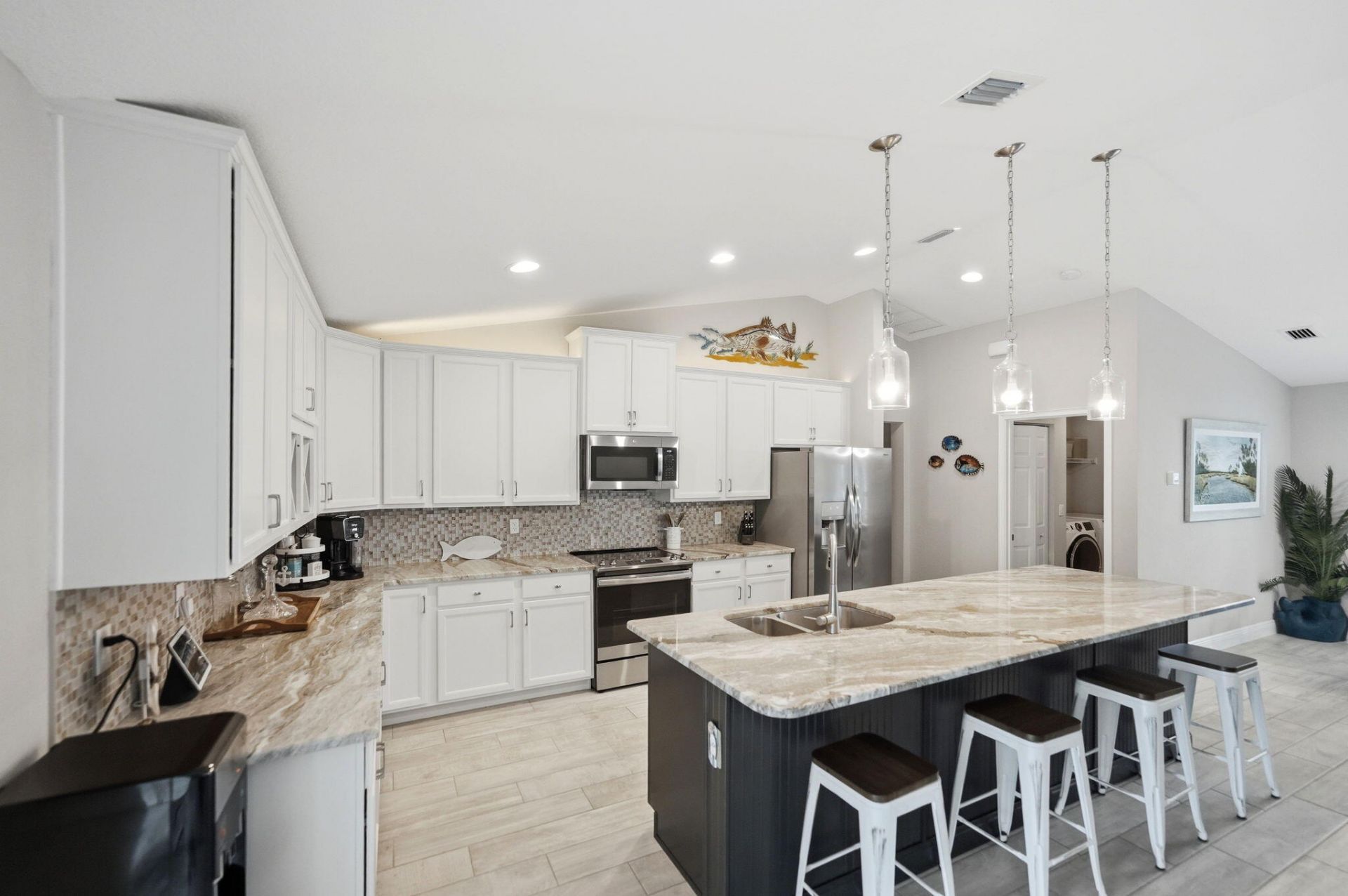 186 NE Dominican Terrace, Port Saint Lucie, FL 34983 Photo