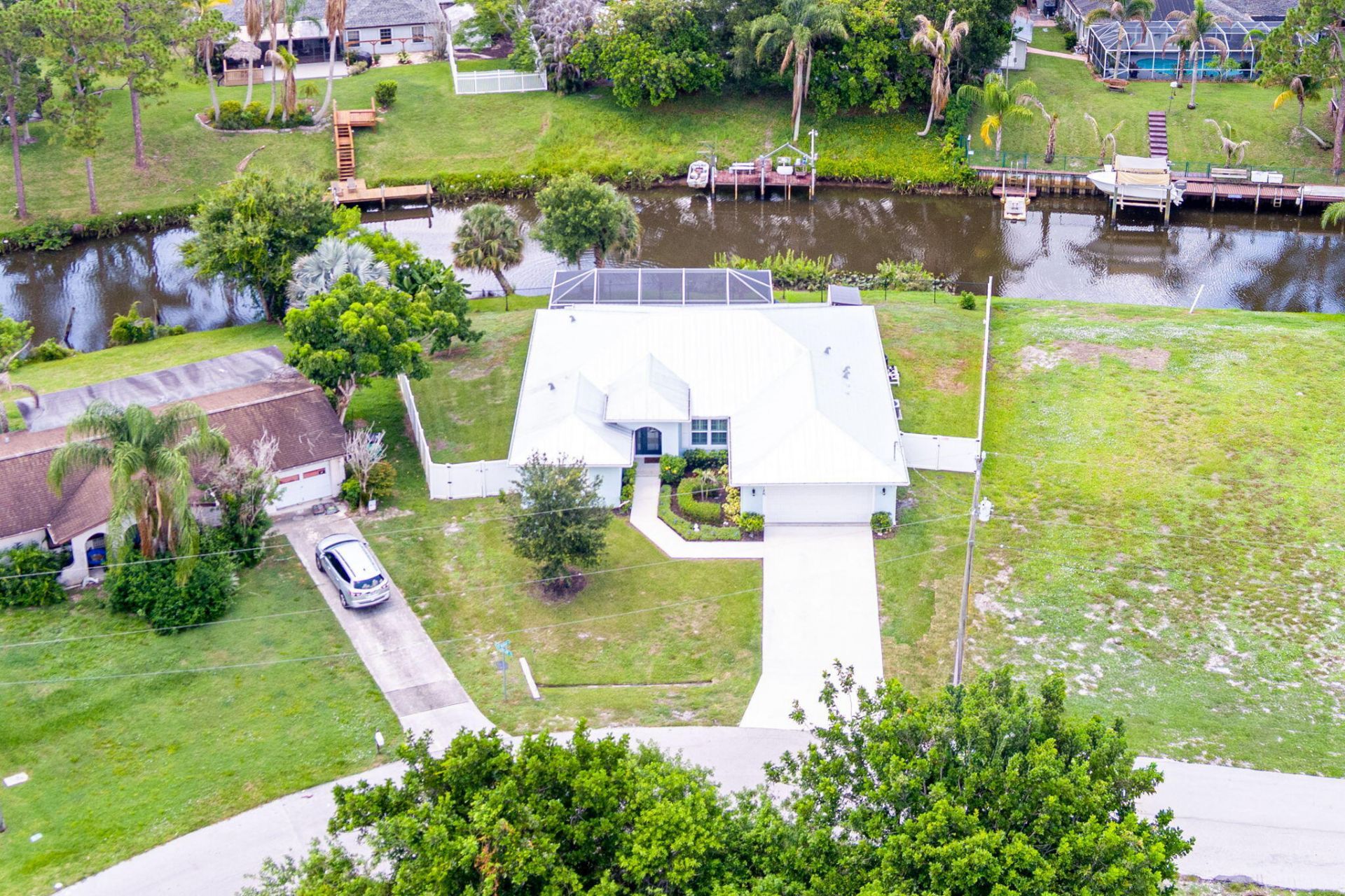 186 NE Dominican Terrace, Port Saint Lucie, FL 34983 Photo
