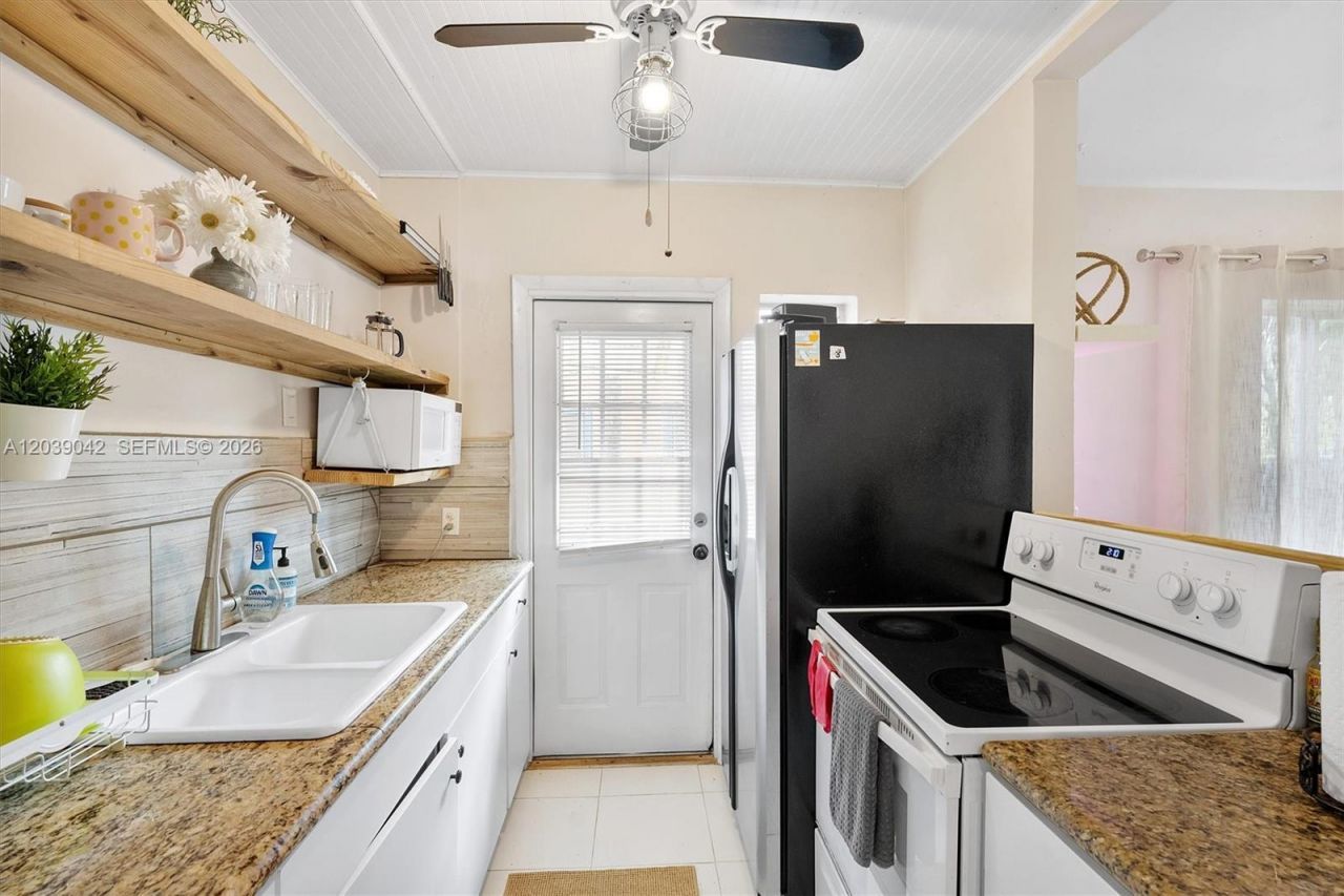 440 NE 1st Ave, Fort Lauderdale, FL 33301 Photo