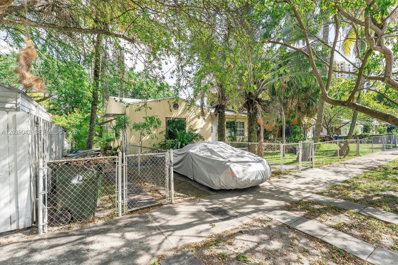 440 NE 1st Ave, Fort Lauderdale, FL 33301 Photo
