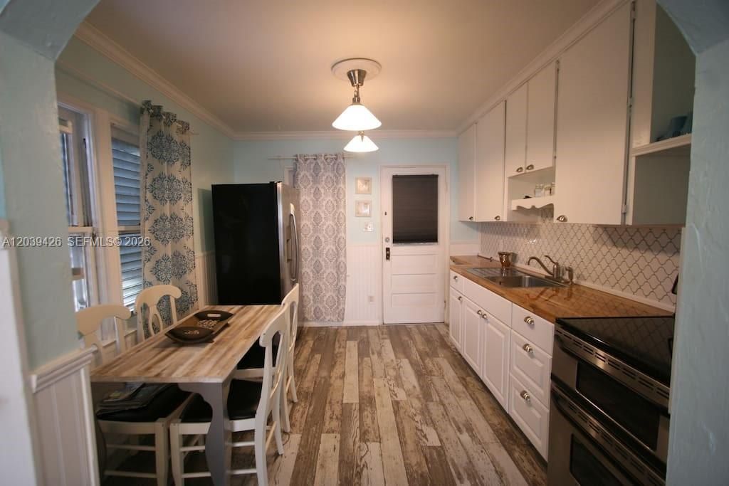 100 NE 5th St, Fort Lauderdale, FL 33301 Photo