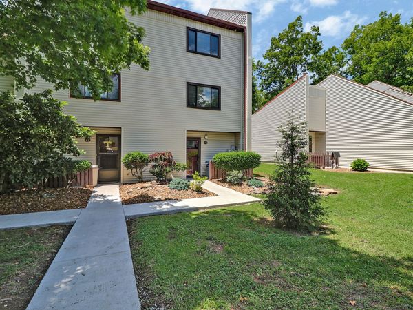 48 Wilshire Heights Dr , Crossville, TN 38558