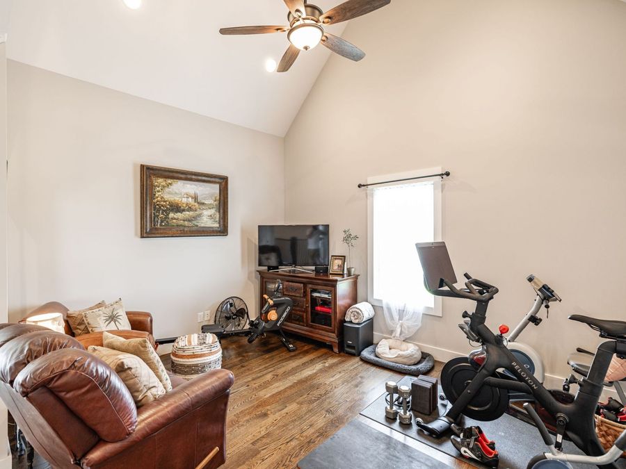 Property Image 43
