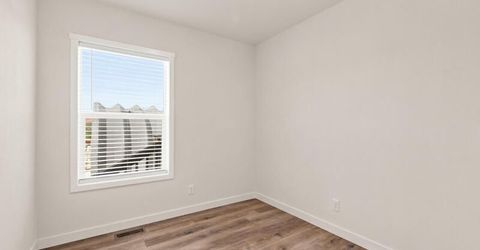5425 Flora Way, Sun Valley, NV 89433 Photo