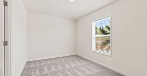 5425 Flora Way, Sun Valley, NV 89433 Photo