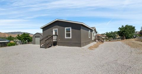 5425 Flora Way, Sun Valley, NV 89433 Photo