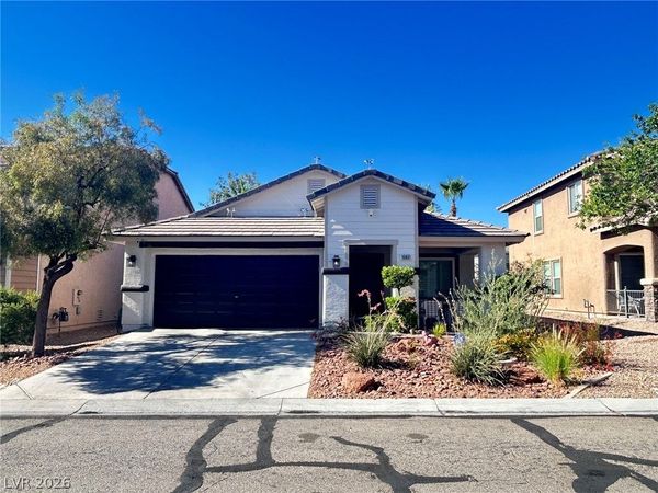 10801 Wallflower Avenue , Las Vegas, NV 89135