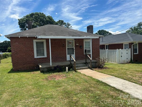 229 Cedar Street , Belmont, NC 28012