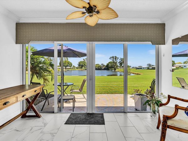 2017 SW Golf Lane, Unit 109, Boynton Beach, FL 33426