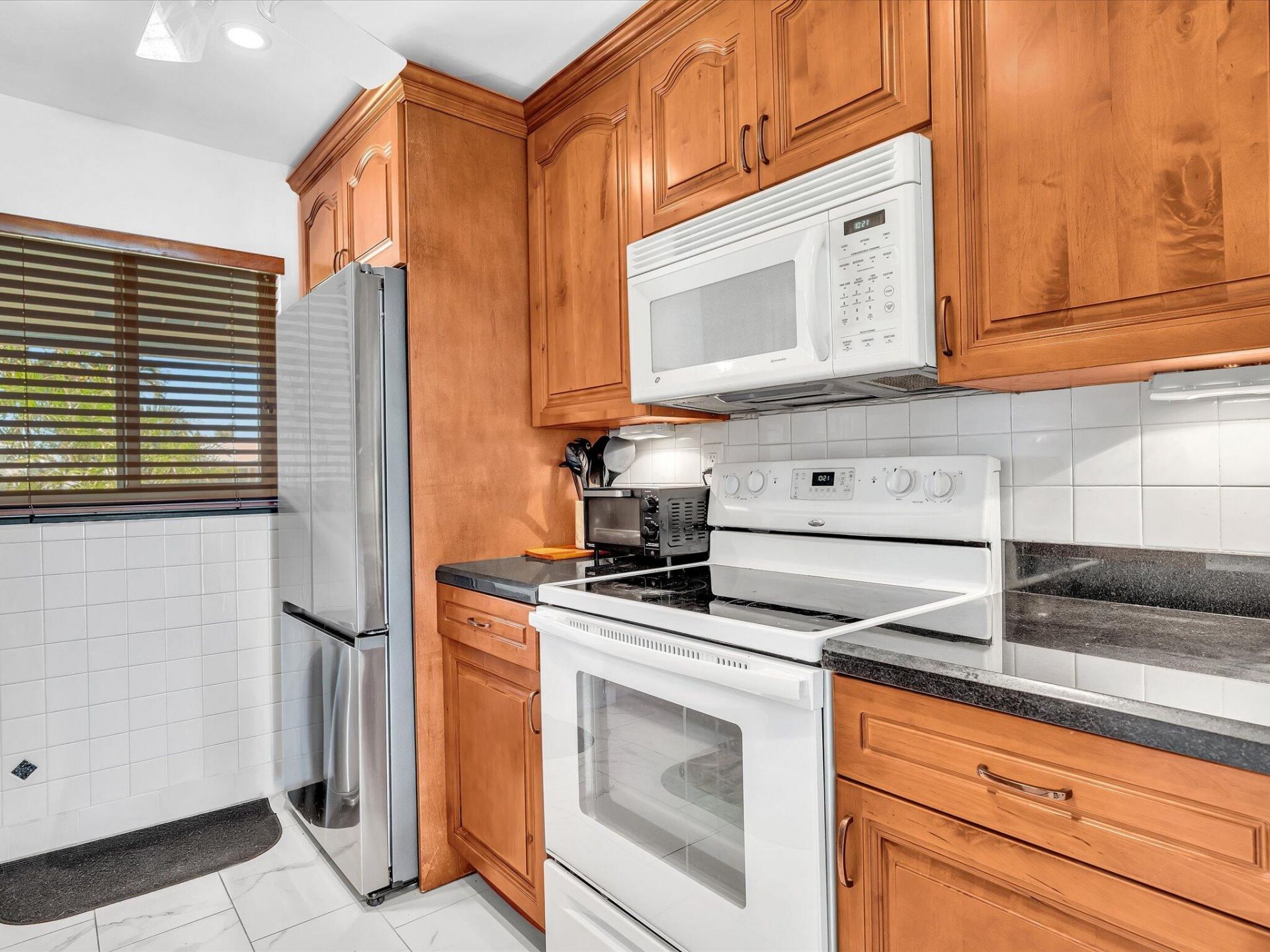 2017 SW Golf Lane, Unit 109, Boynton Beach, FL 33426 Photo