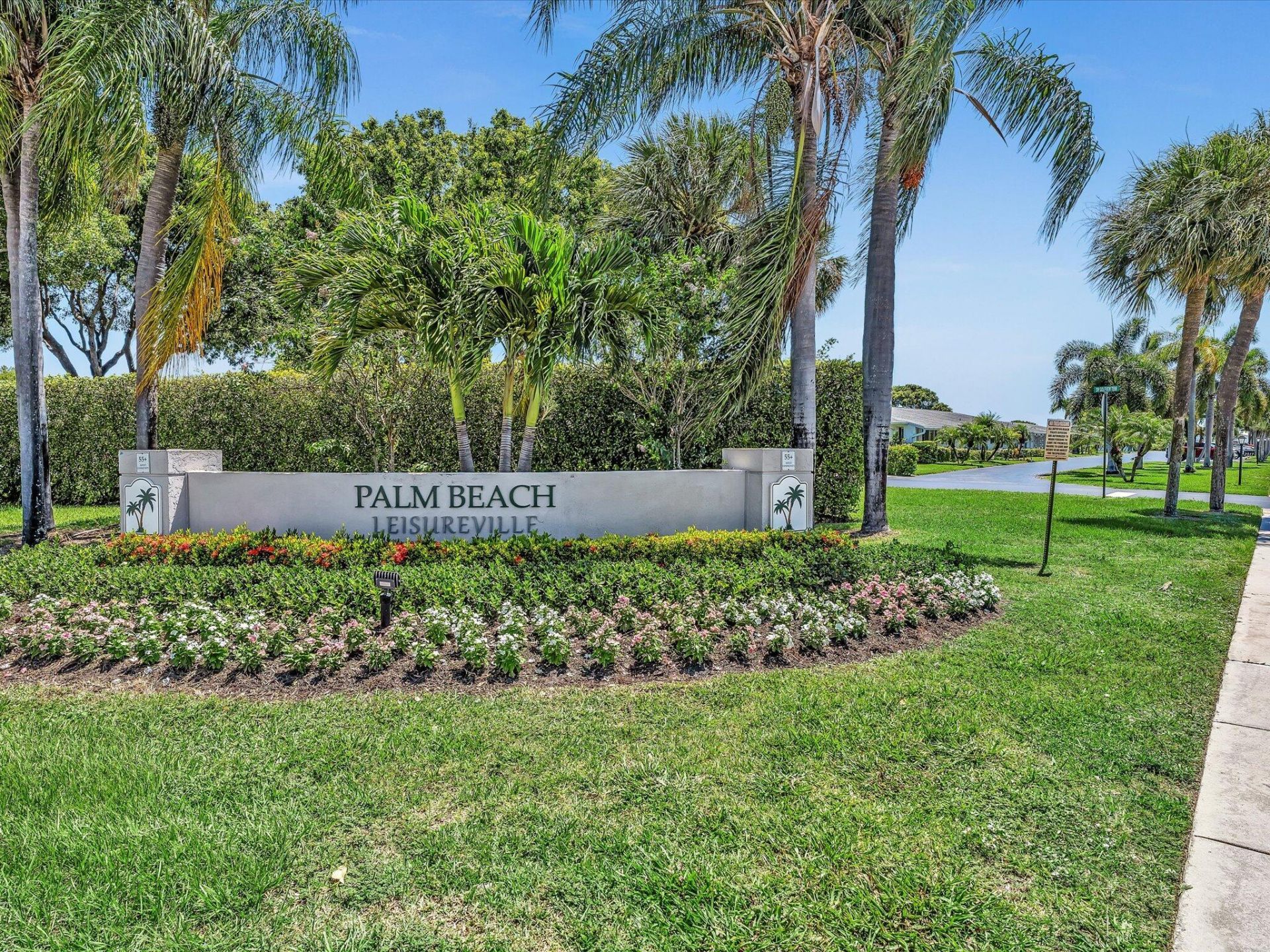 2017 SW Golf Lane, Unit 109, Boynton Beach, FL 33426 Photo