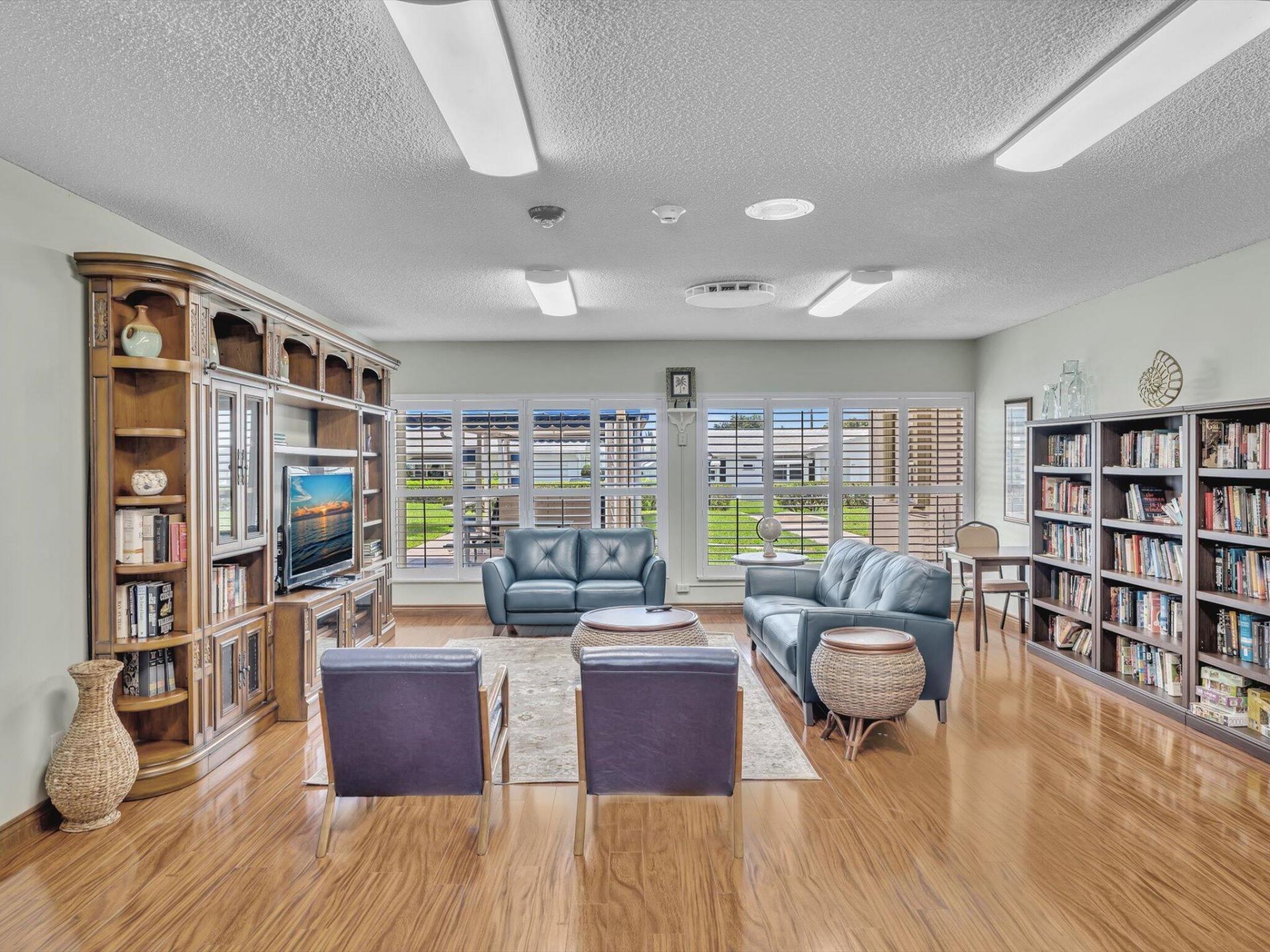 2017 SW Golf Lane, Unit 109, Boynton Beach, FL 33426 Photo