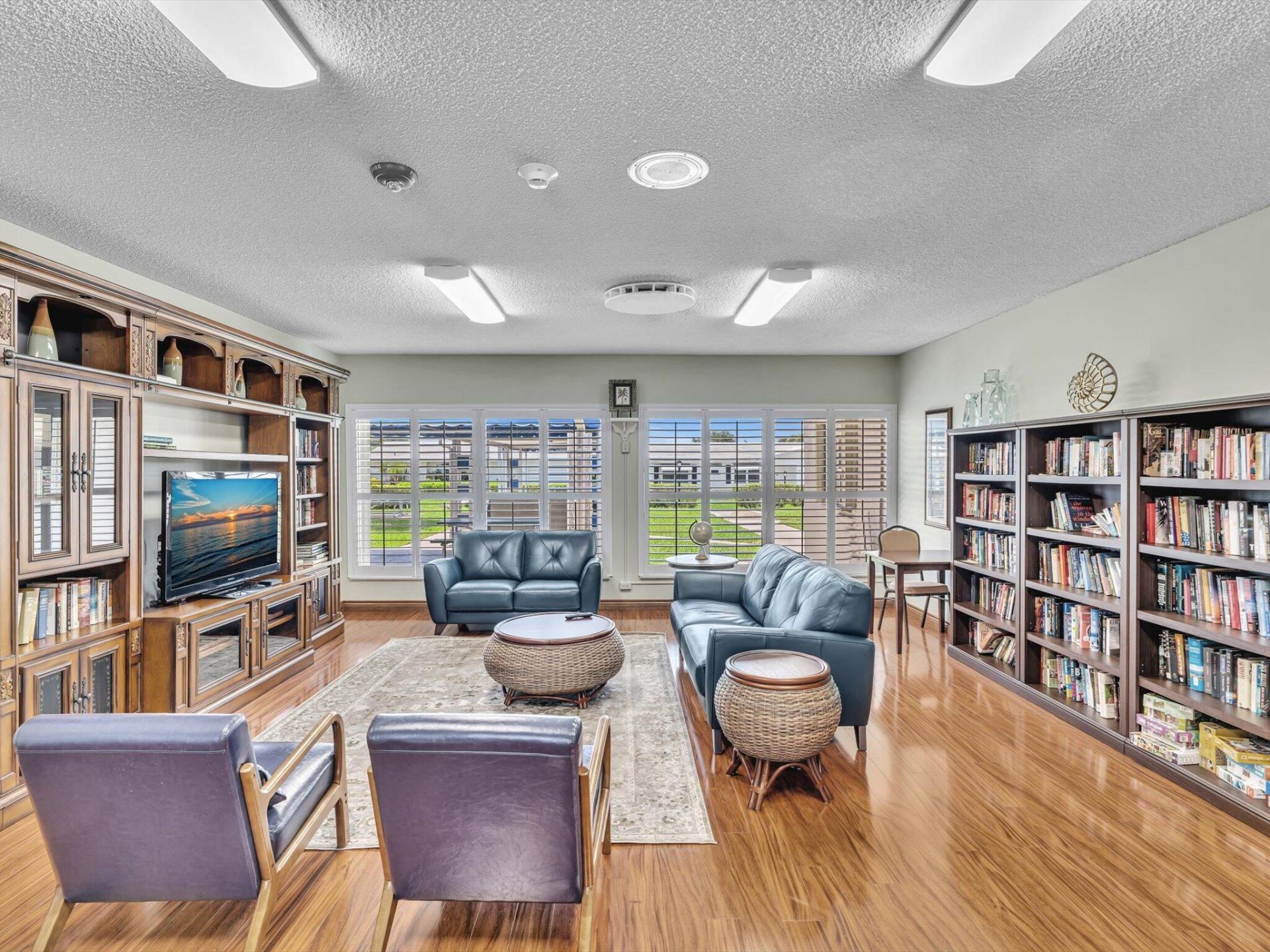 2017 SW Golf Lane, Unit 109, Boynton Beach, FL 33426 Photo