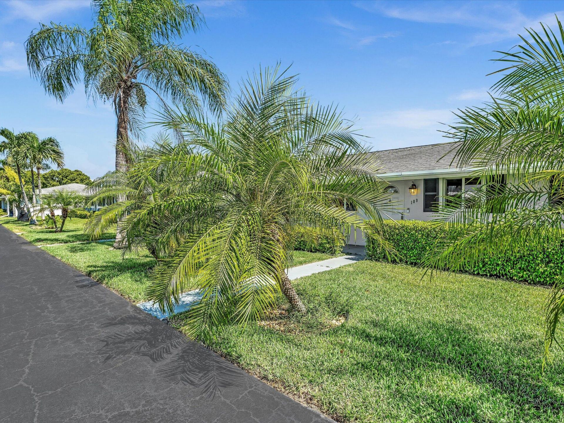 2017 SW Golf Lane, Unit 109, Boynton Beach, FL 33426 Photo