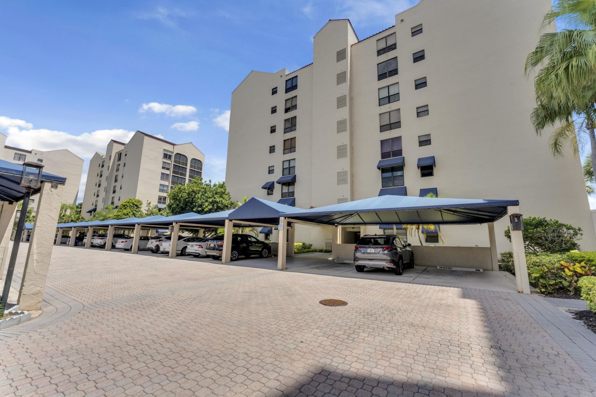 7578 Regency Lake Drive, Unit 802, Boca Raton, FL 33433 Photo