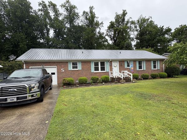 1617 Ulster Drive, Elizabeth City, NC 27909