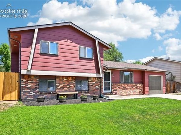 1346 Commanchero Drive, Colorado Springs, CO 80915