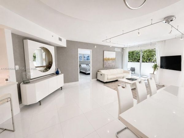 200 Sunny Isles Blvd , Unit 2-504â??La, Sunny Isles Beach, FL 33160