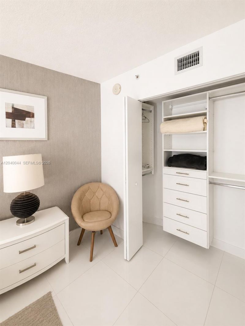 200 Sunny Isles Blvd , Unit 2-504â??La, Sunny Isles Beach, FL 33160 Photo