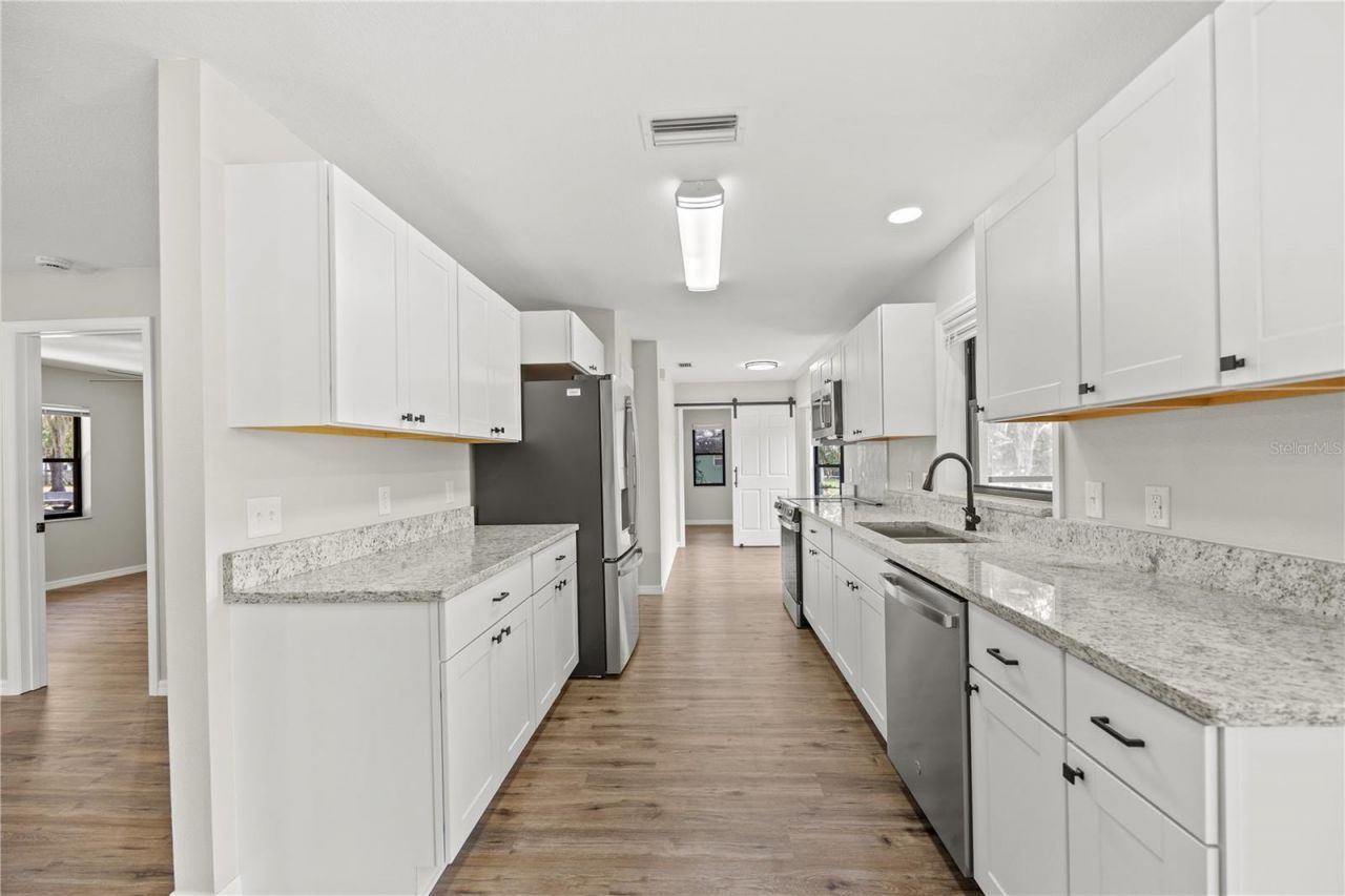 2457 S Summerwood Point , Inverness, FL 34450 Photo
