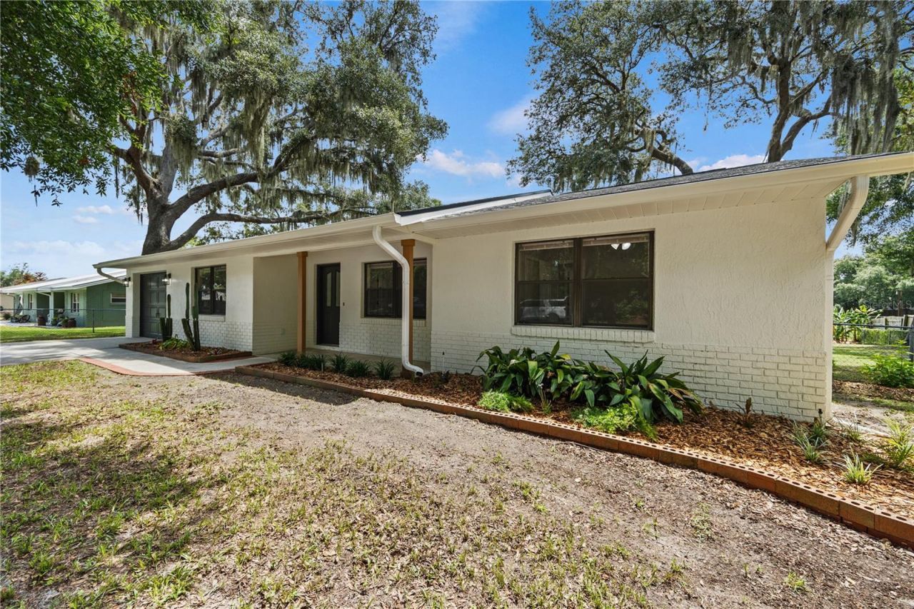 2457 S Summerwood Point , Inverness, FL 34450 Photo