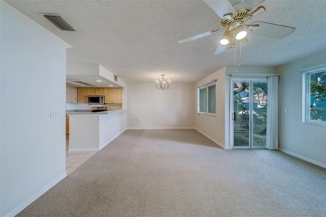 9209 Jakes Path, Largo, FL 33771 Photo