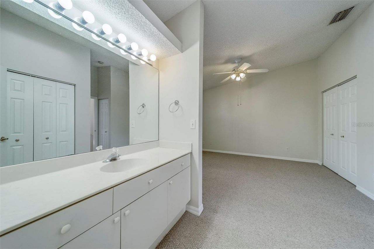9209 Jakes Path, Largo, FL 33771 Photo