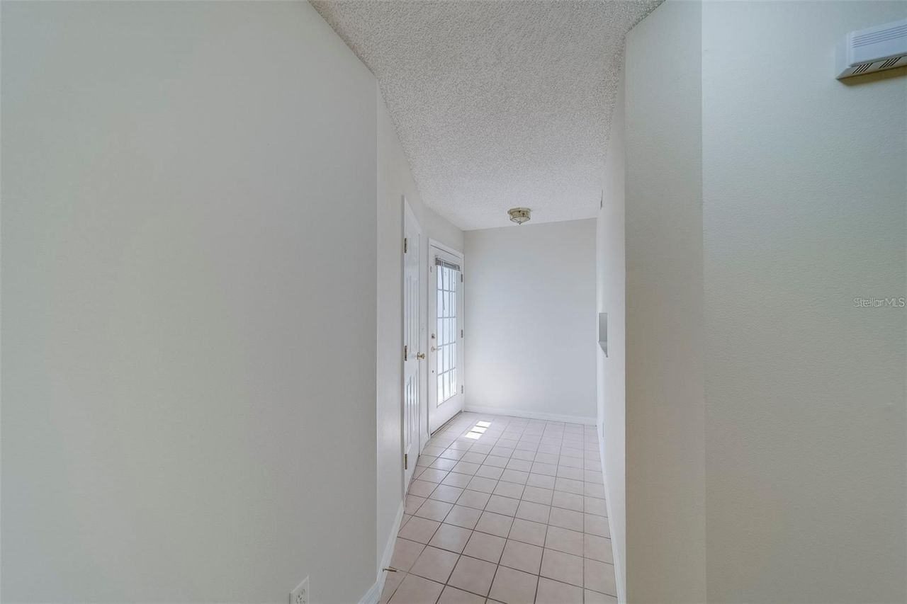 9209 Jakes Path, Largo, FL 33771 Photo