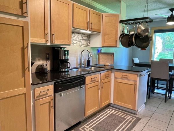 5145 Balmoral Lane, Unit 4, Bloomington, MN 55437