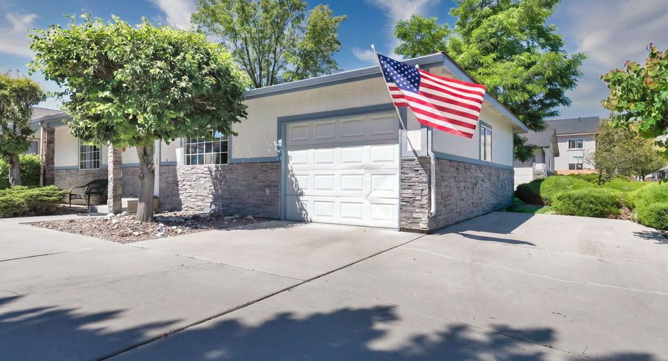581 Stafford Way, Carson City, NV 89701 Photo