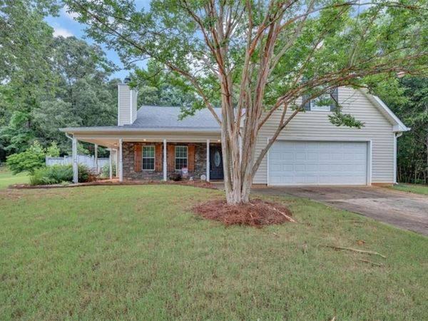 465 Berkshire Drive , Covington, GA 30016