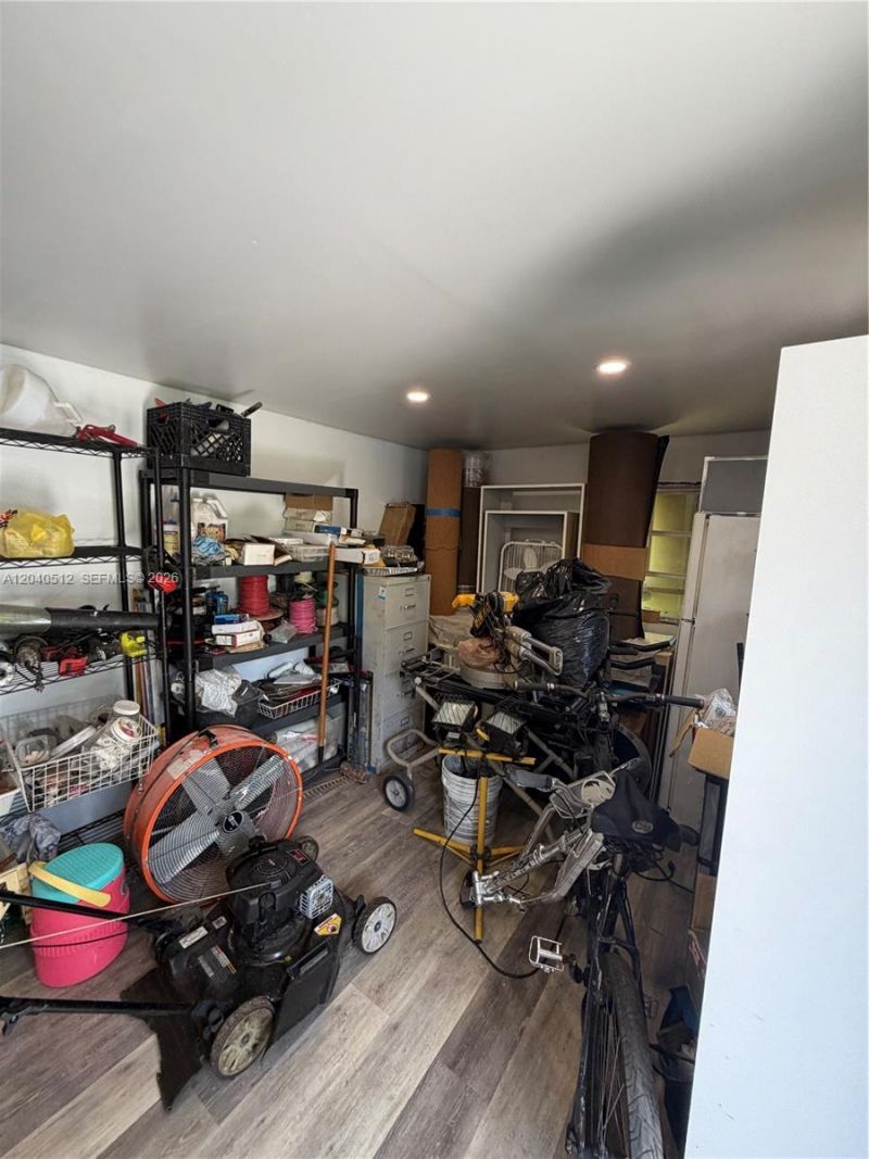 867 NW 109th St , Miami, FL 33168 Photo