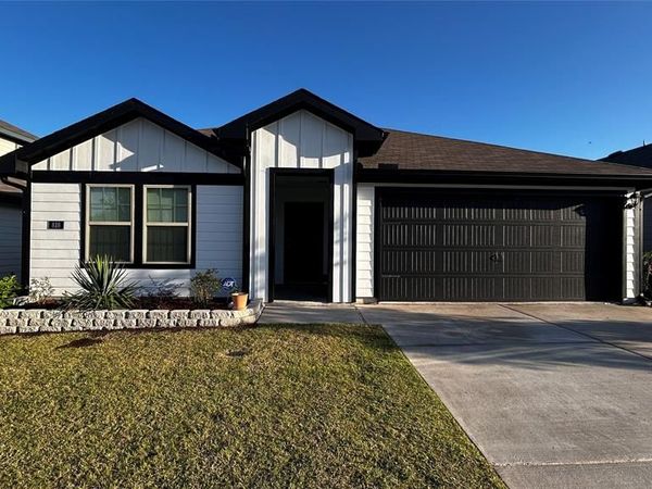 818 Coastline Way, Princeton, TX 75407